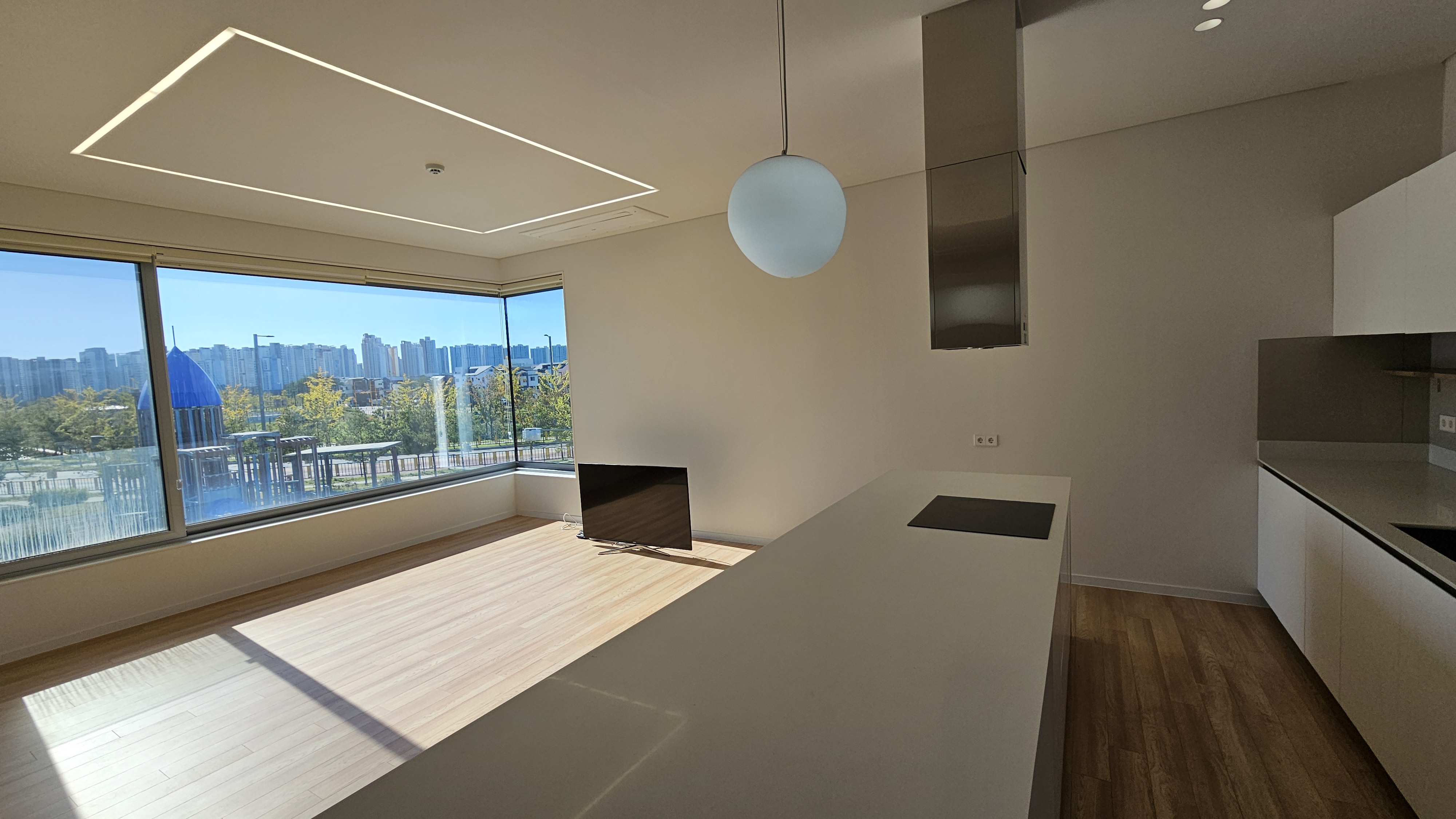 🏡 SPACIOUS 3BR HOME IN GODEOK – AVAILABLE NOW! 🇺🇸
